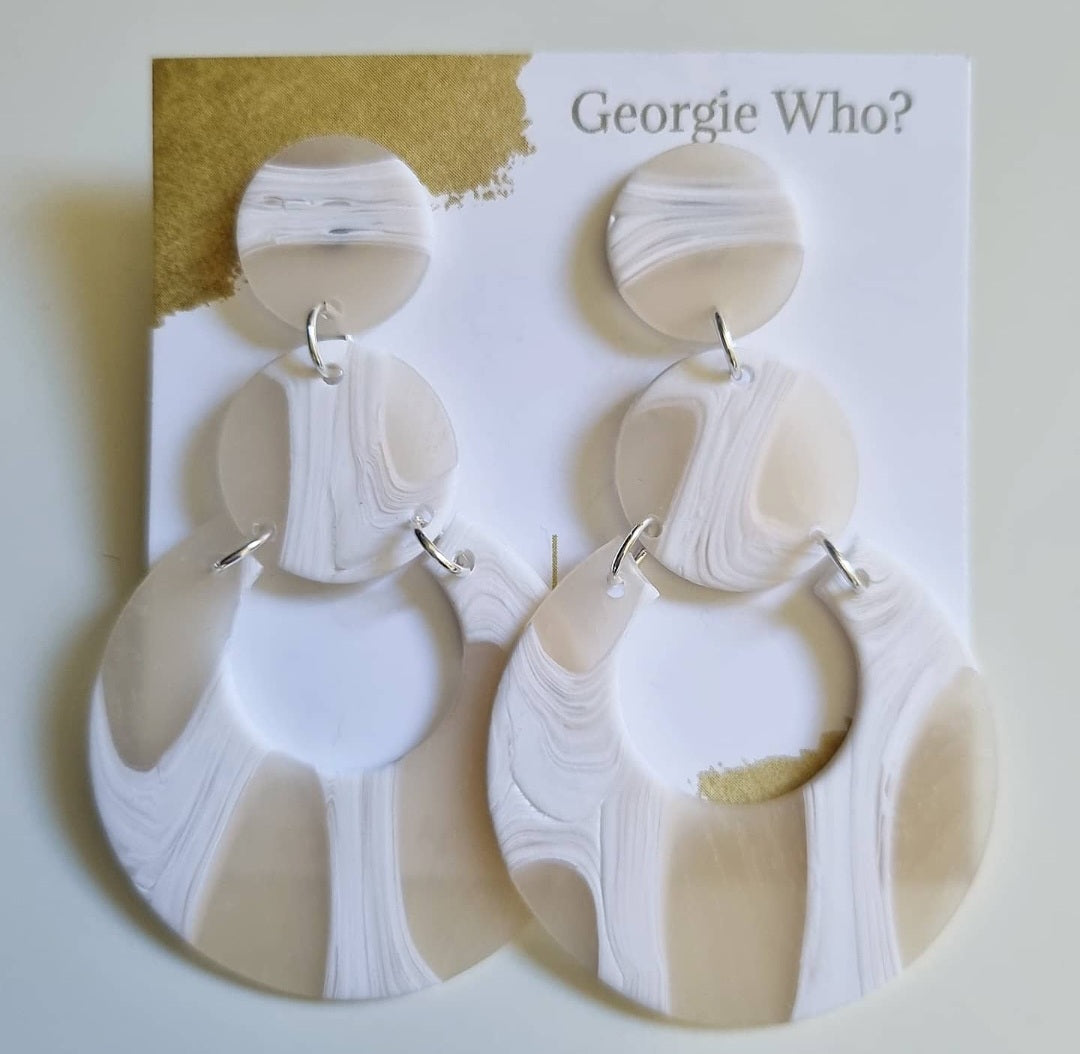 Seashell - Polymer Clay Earrings - Translucent.