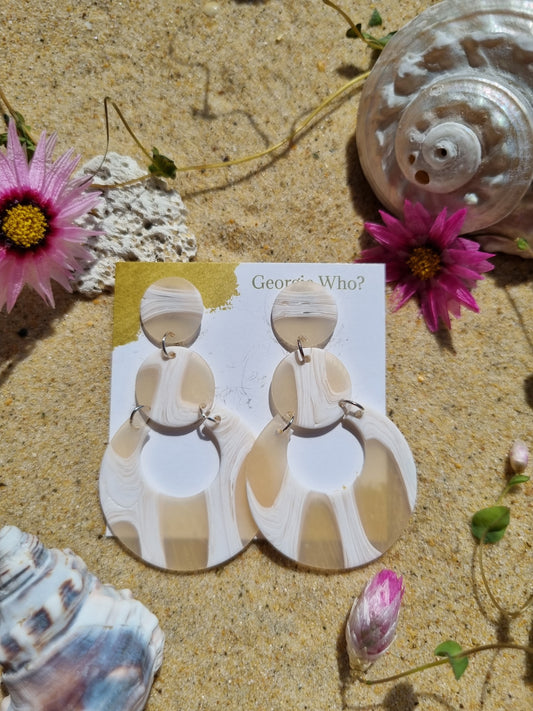 Seashell - Polymer Clay Earrings - Translucent.